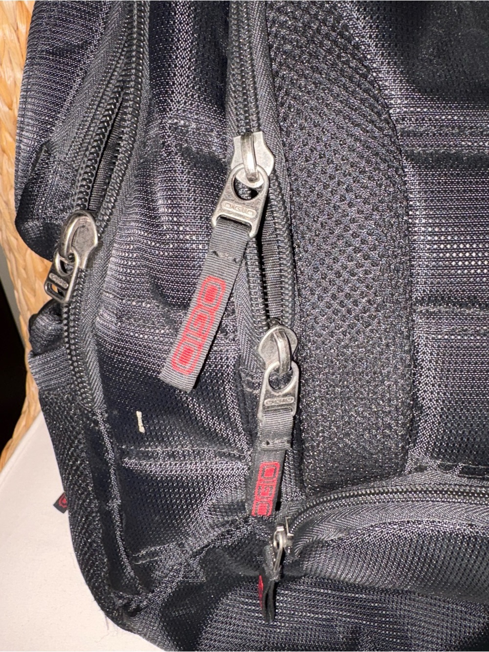 OGIO Bandit Black Backpack with Red Zipper Accents - Men's Laptop Pack - Picture 5 of 10